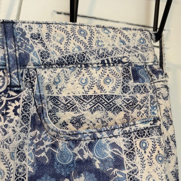 Anthropologie Blue Patchwork Print High Rise Jeans Chic Statement Pants - Picture 7 of 14